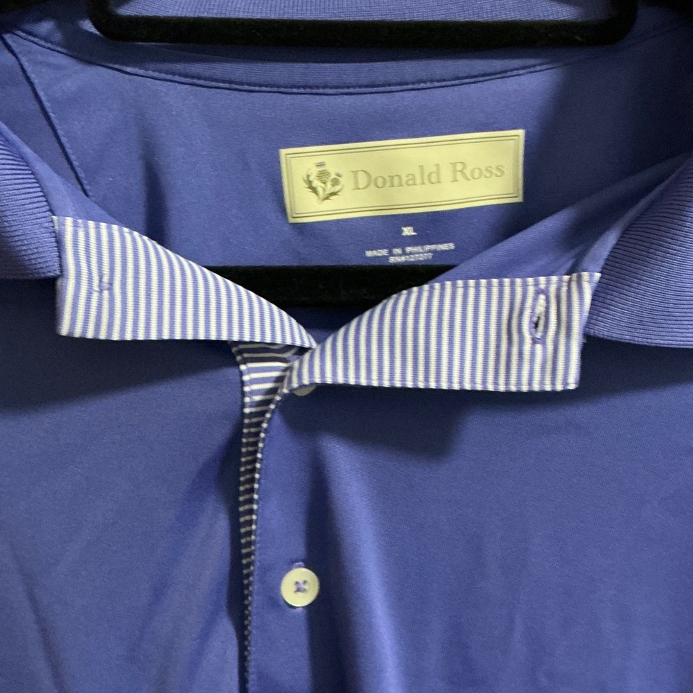 Donald Ross Men's Striped Blue Casual Shirt